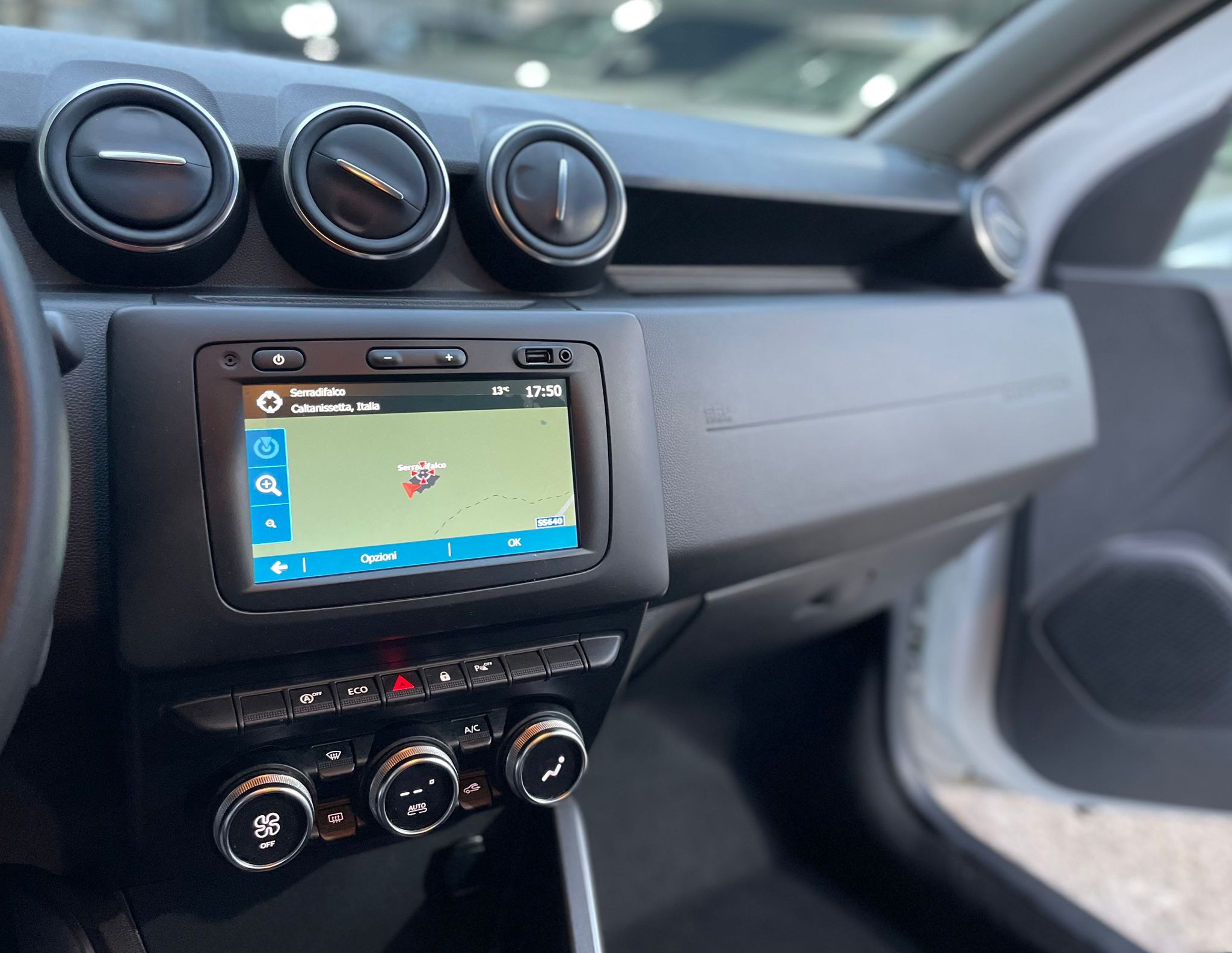 Dacia Duster 1.6 SCe GPL 4×2 Techroad