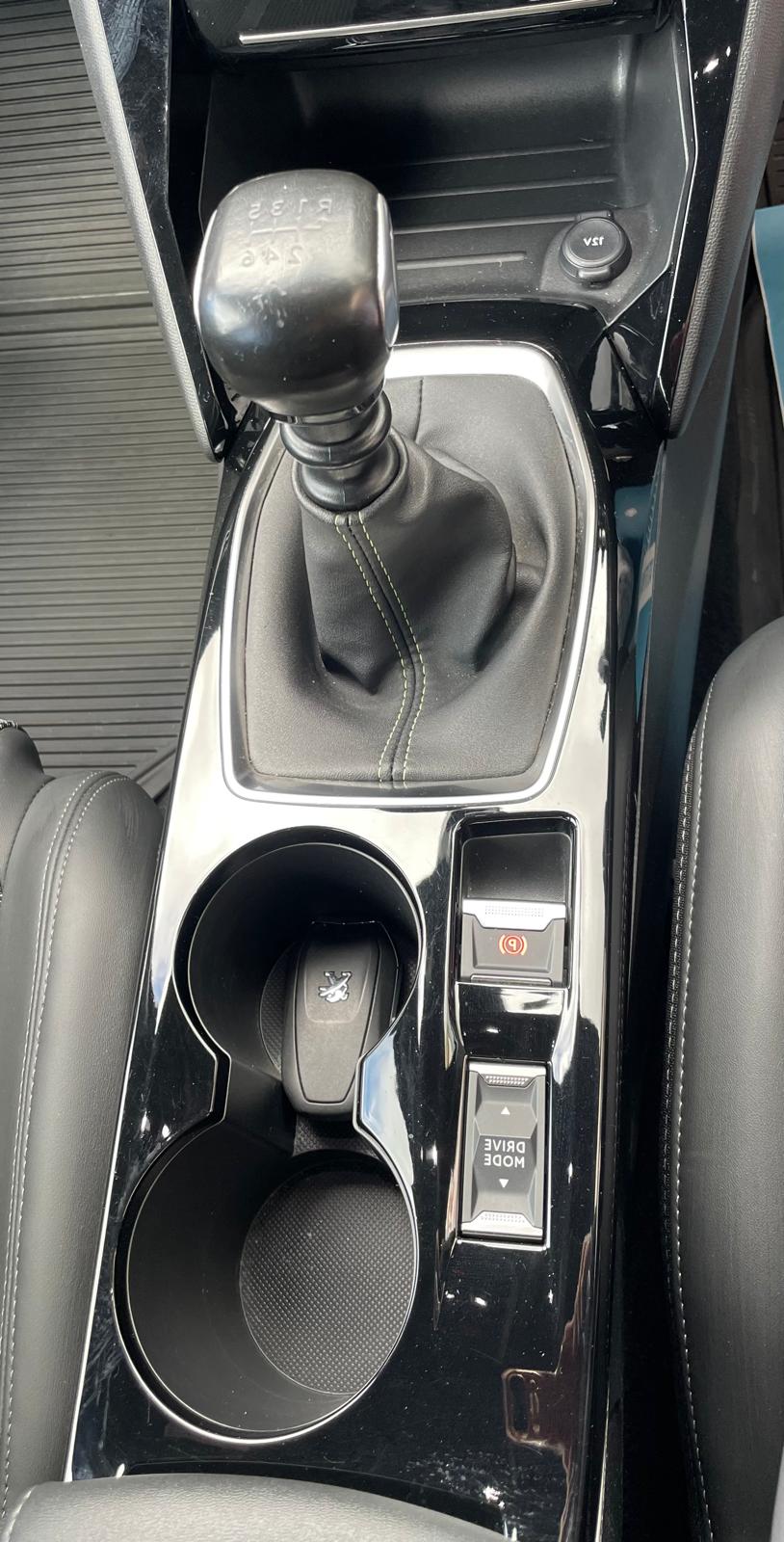 Peugeot 2008 BlueHDi GT Line Tetto