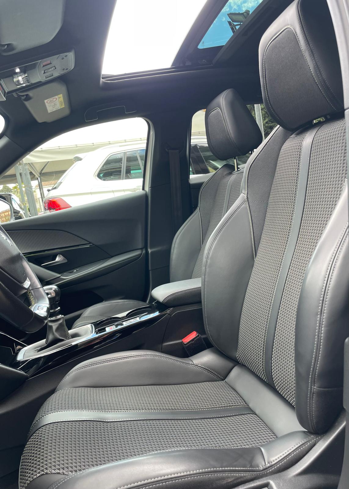 Peugeot 2008 BlueHDi GT Line Tetto
