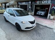 Lancia Ypsilon 1.2 69 CV 5 porte S&S Platinum