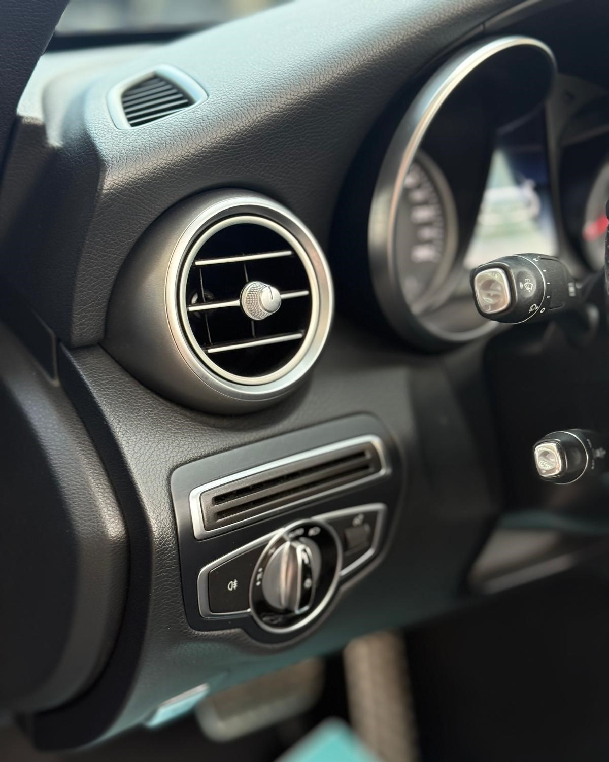 Mercedes-benz C 220 d Cabrio AMG Premium