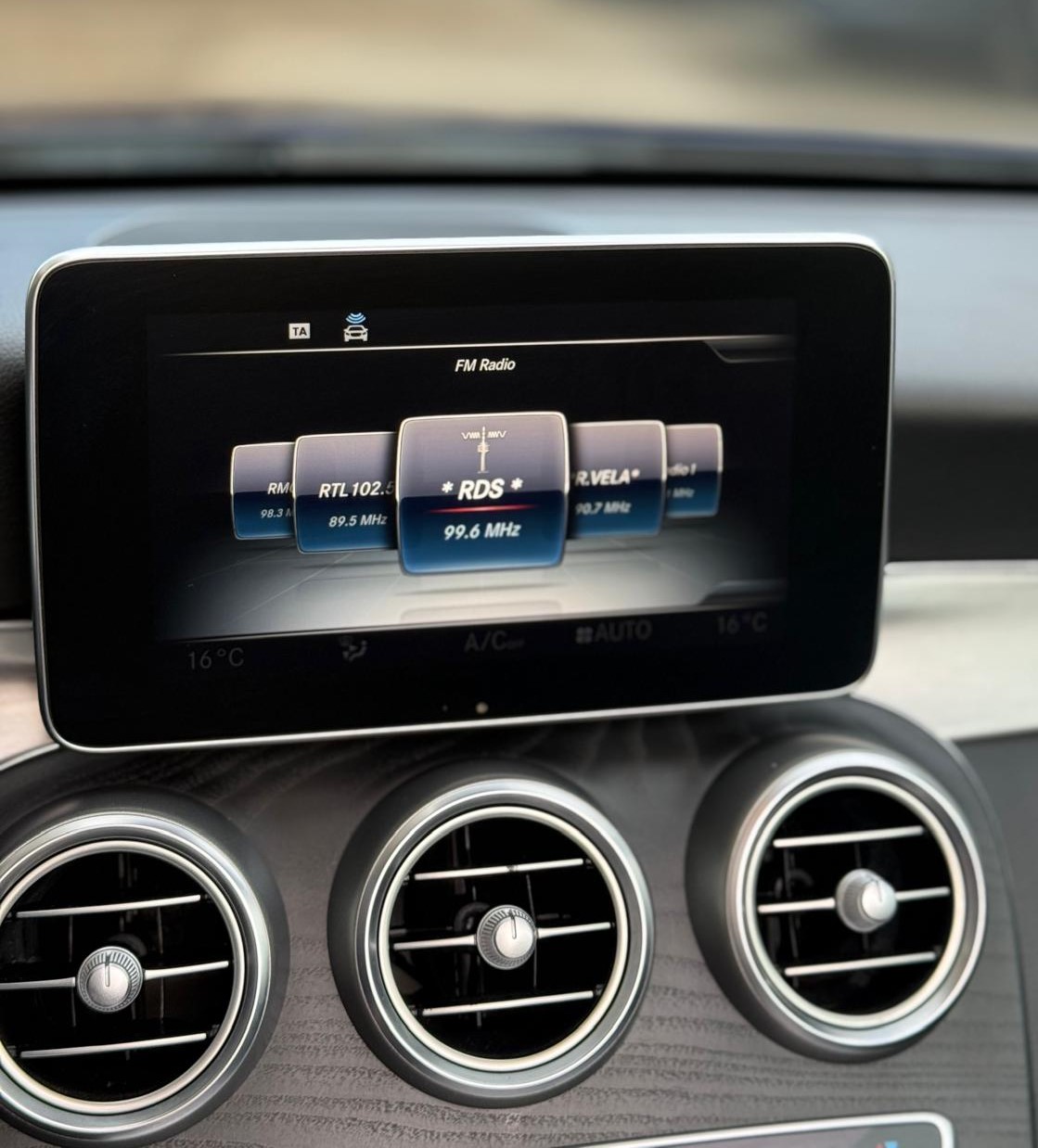 Mercedes-benz C 220 d Cabrio AMG Premium