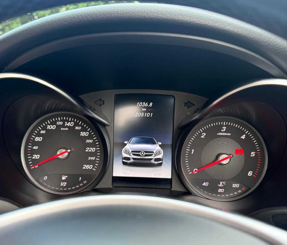 Mercedes-benz C 220 d Cabrio AMG Premium