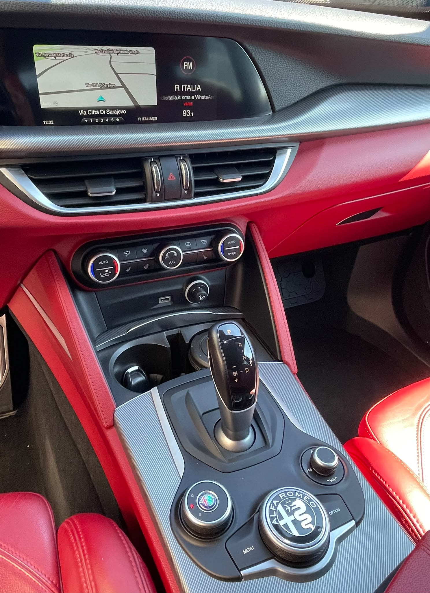 Alfa Romeo Stelvio 2.2 210 CV AT8 Q4 Veloce