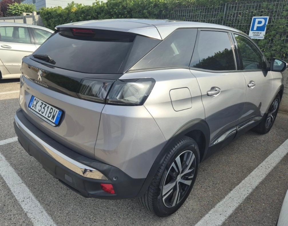 Peugeot 3008 BlueHDi 130 EAT8 Allure Pack