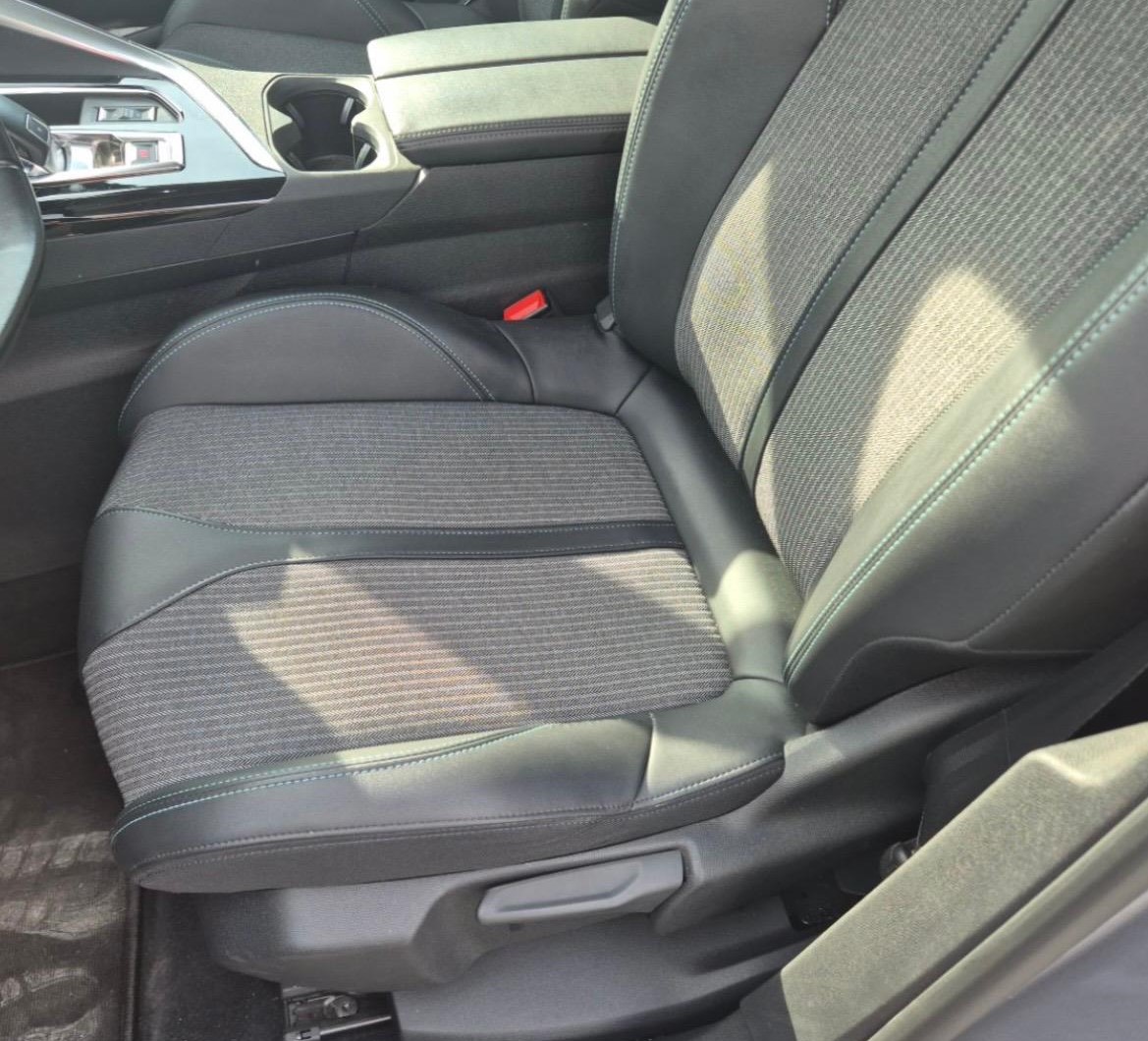 Peugeot 3008 BlueHDi 130 EAT8 Allure Pack