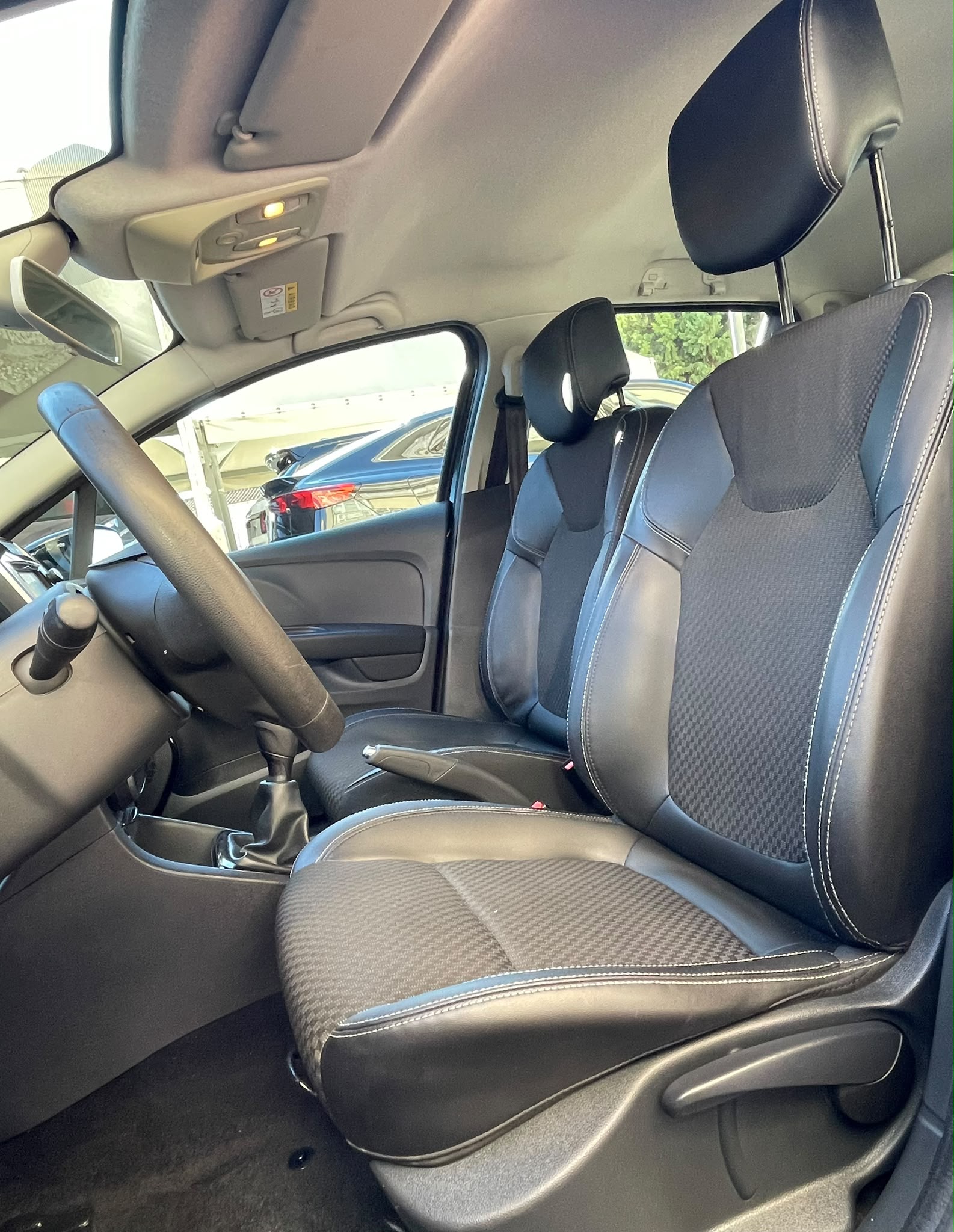 Renault Clio 1.5 dCi 90 CV 5p Duel