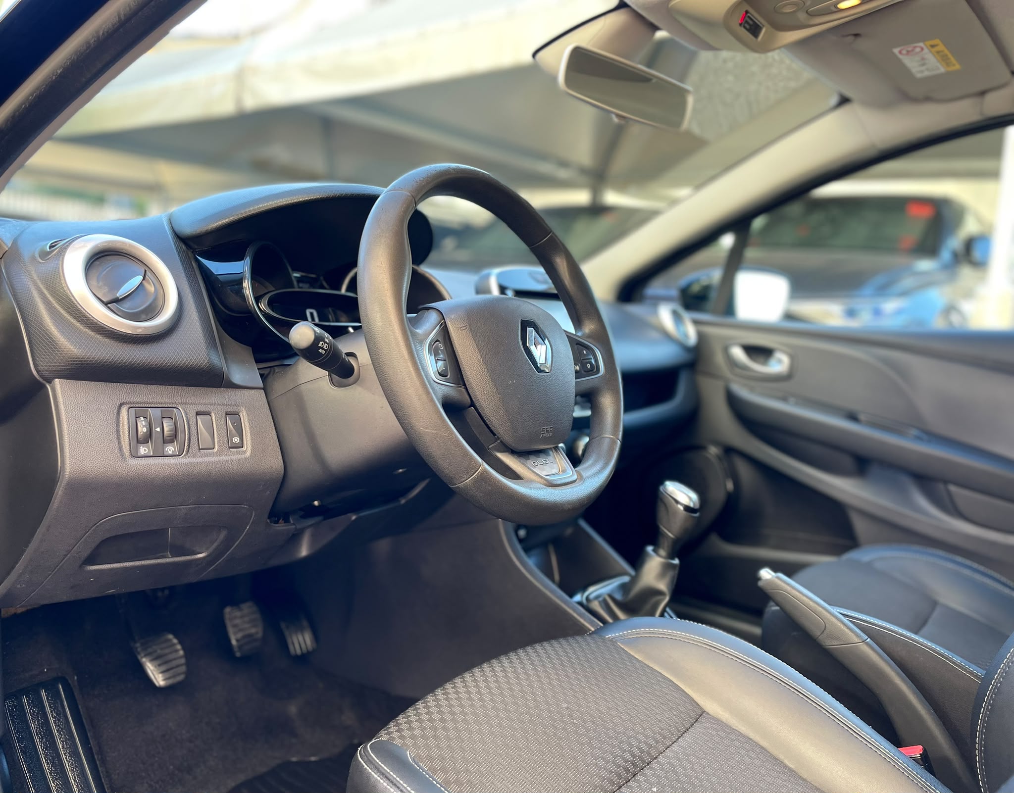 Renault Clio 1.5 dCi 90 CV 5p Duel
